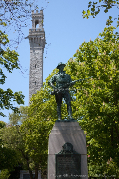 08 Provincetown - Pilgrim Monument and World War I Monument Statue