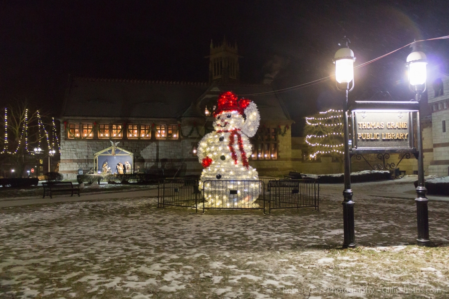20 Quincy Christmas Snowman At Quincy Center Thomas Crane Library