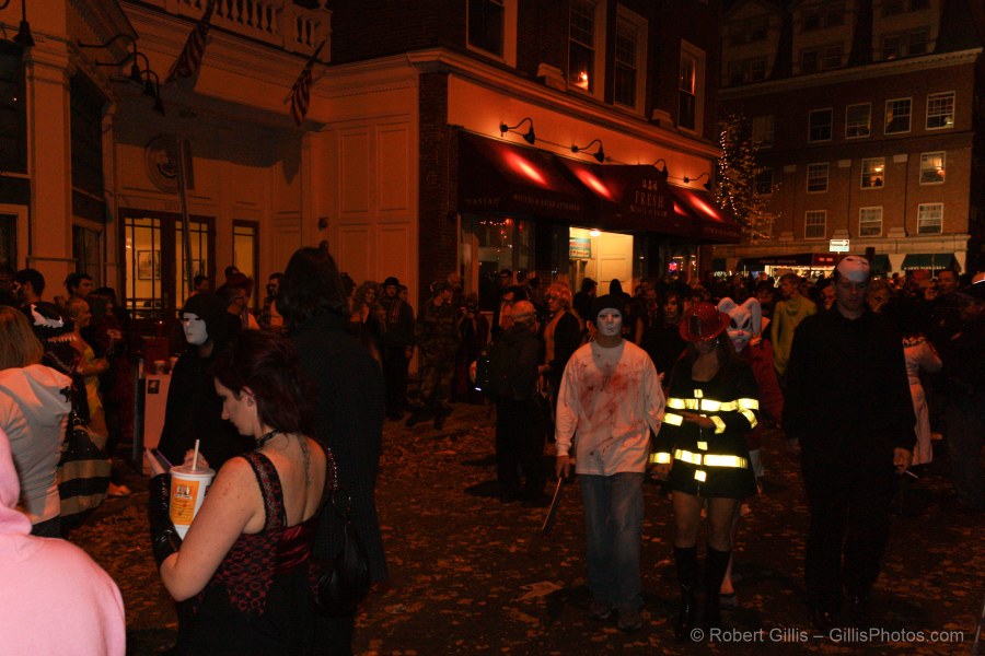 034 Halloween Night In Salem 2009