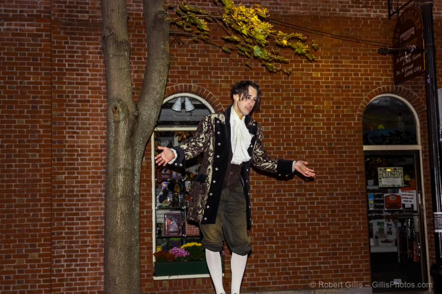 037 Halloween Night In Salem 2010