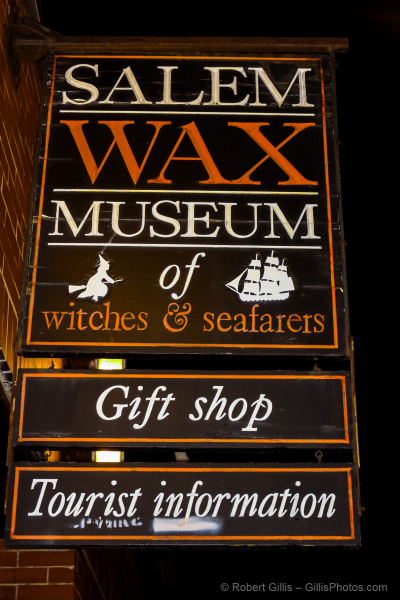 040 Halloween Night In Salem 2013