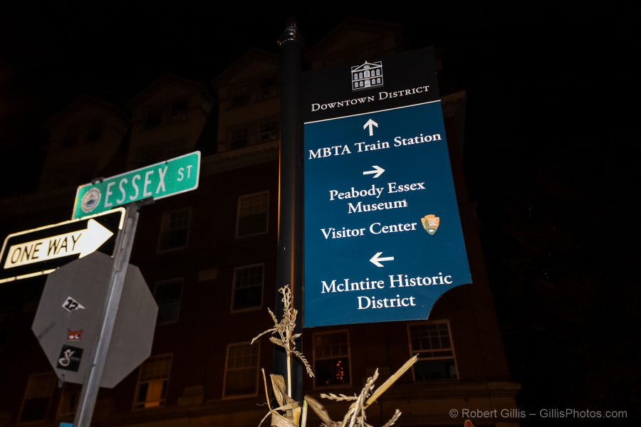 050 Halloween Night In Salem 2014