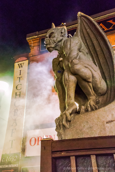073 Halloween Night In Salem 2017