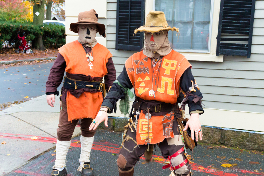082 Halloween Night In Salem 2019