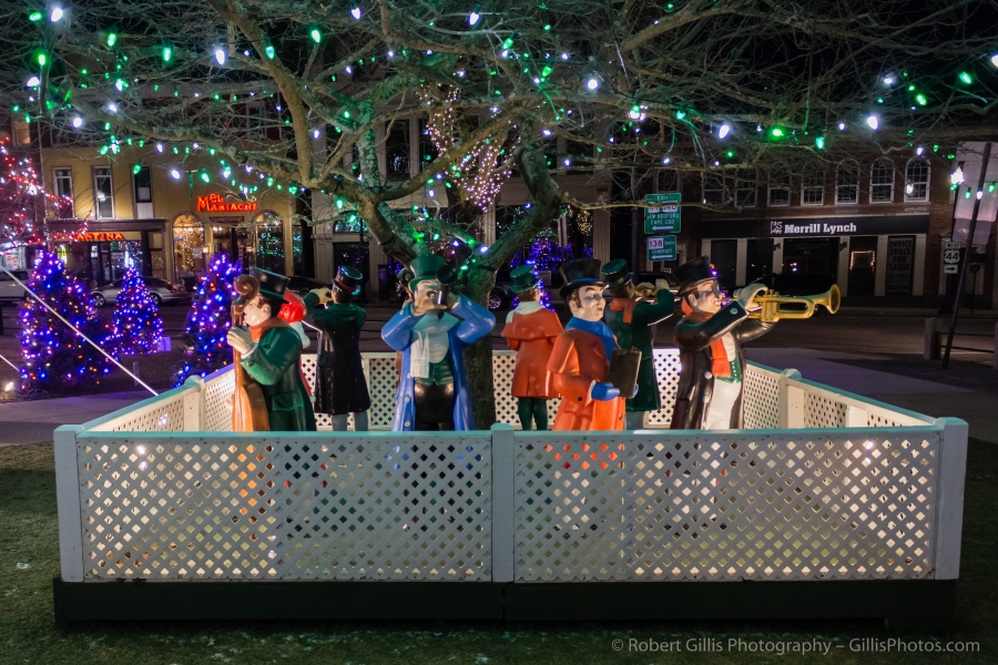 08 Taunton - Christmas Display on Taunton Green - Carols