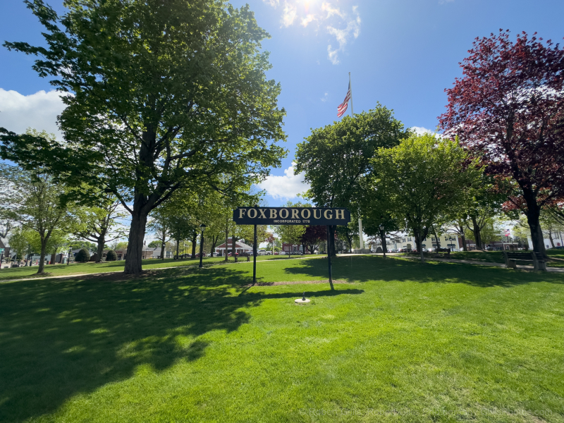 110-Foxboro-New-Town-Sign-2020-Summer