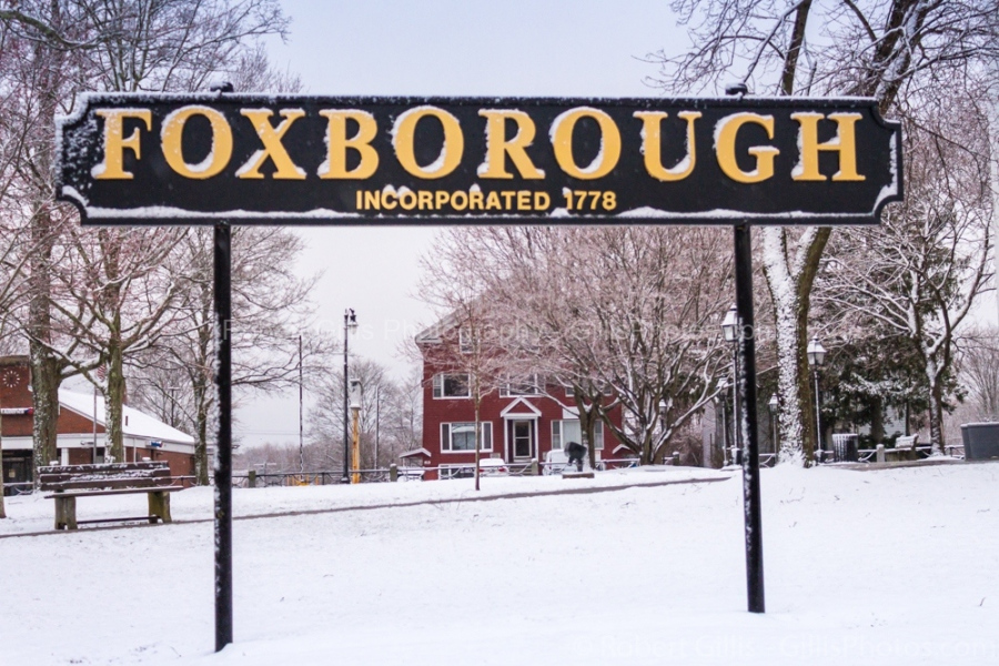 90-Foxboro-New-Town-Sign-2020-Snow
