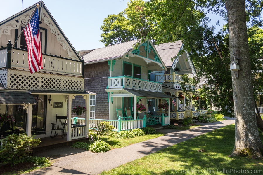 22-Marthas-Vineyard-Oak-Bluffs-Gingerbread-House
