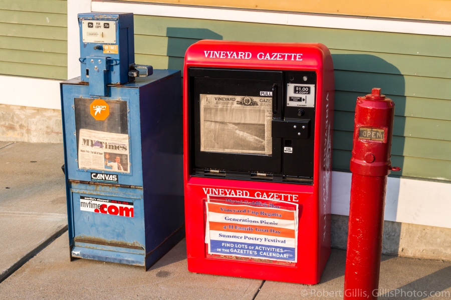 29-Marthas-Vineyard-Oak-Bluffs-Newspapers