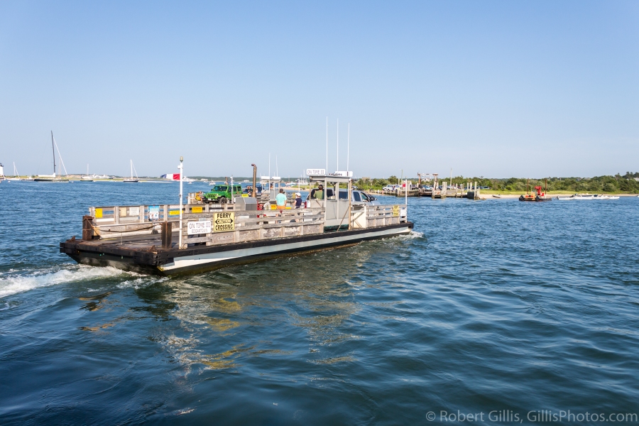 44-Marthas-Vineyard-Edgartown-Chappaquiddick-Ferry