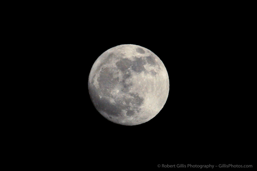 09 Moon