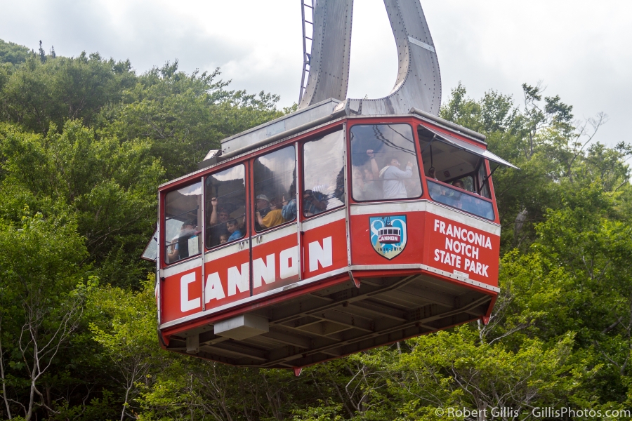 02-Franconia-Cannon-Mountain-Ketchup-Red-Tramway-Car