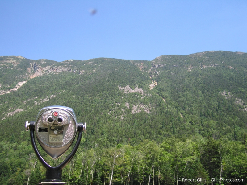 22 Crawford Notch - Mt Webster and a UFO