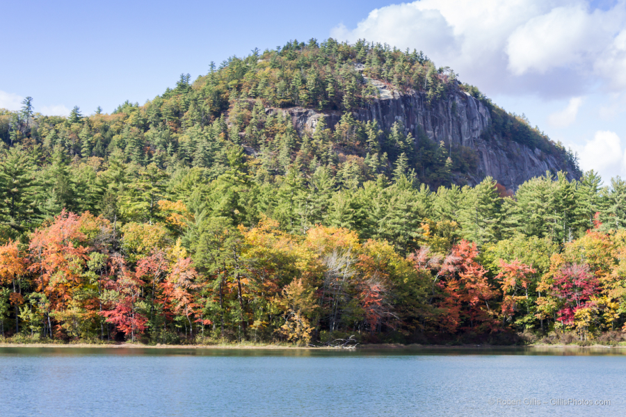 1_22-Echo-Lake-White-Horse-Ledge-and-Cathedral-Ledge-In-Autumn