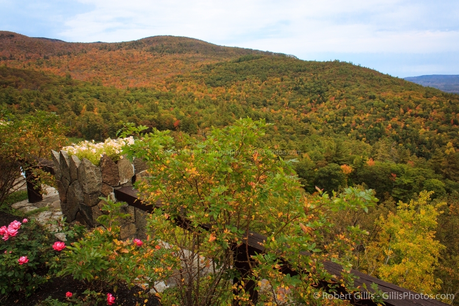 17-Moultonboro-Castle-In-The-Clouds-Foliage
