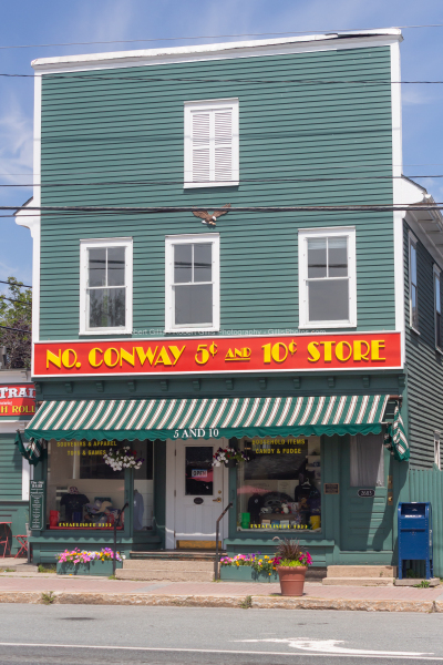 053-North-Conway-Landmarks-North-Conway-Five-and-Ten