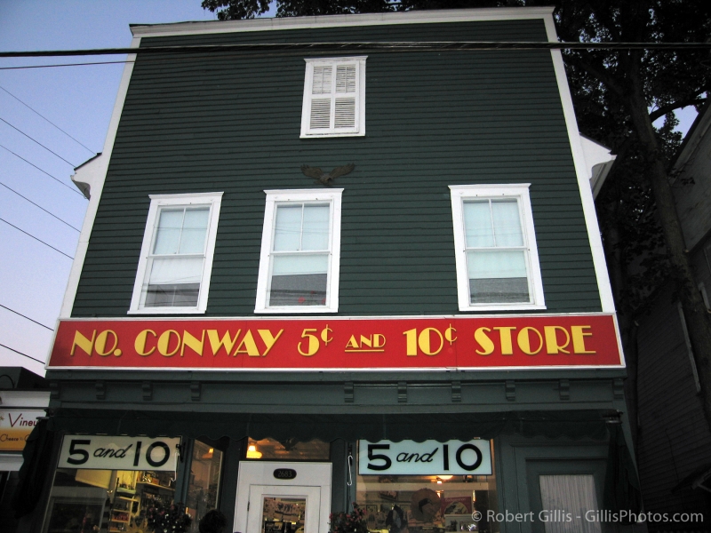 002-North-Conway-Landmarks-Five-and-Dime