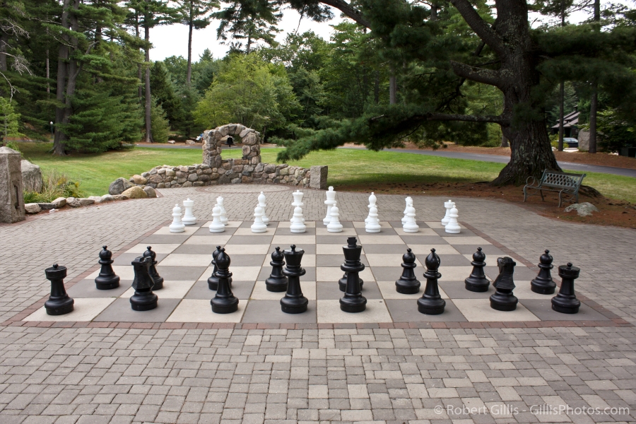 011-North-Conway-Landmarks-Outdoor-Chess-Set