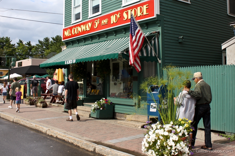 017-North-Conway-Landmarks-Five-and-Dime