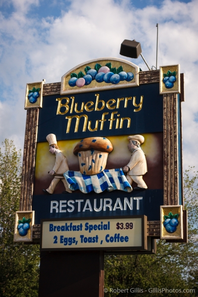 032-North-Conway-Landmarks-Blueberry-Muffin.