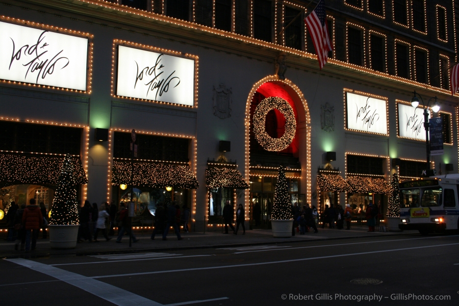 02 NY Xmas - Lord and Taylor Christmas