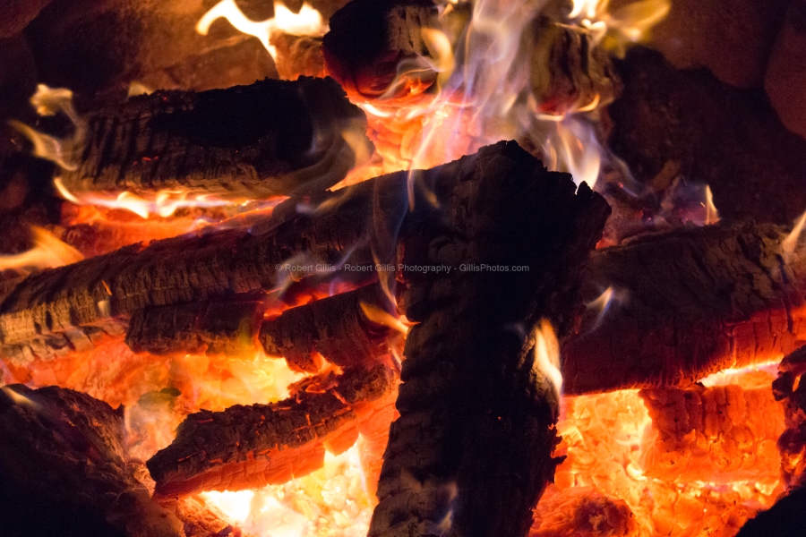 59-Fire-Logs-burning-in-fire-pit