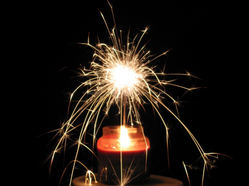 61-Fire-4th-of-July-Sparkler