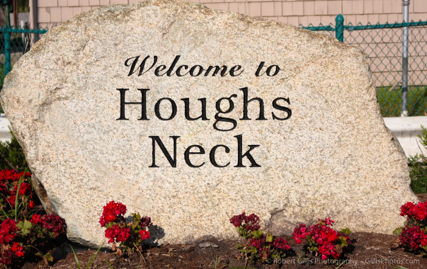 17 Quincy - Welcome To Houghs Neck