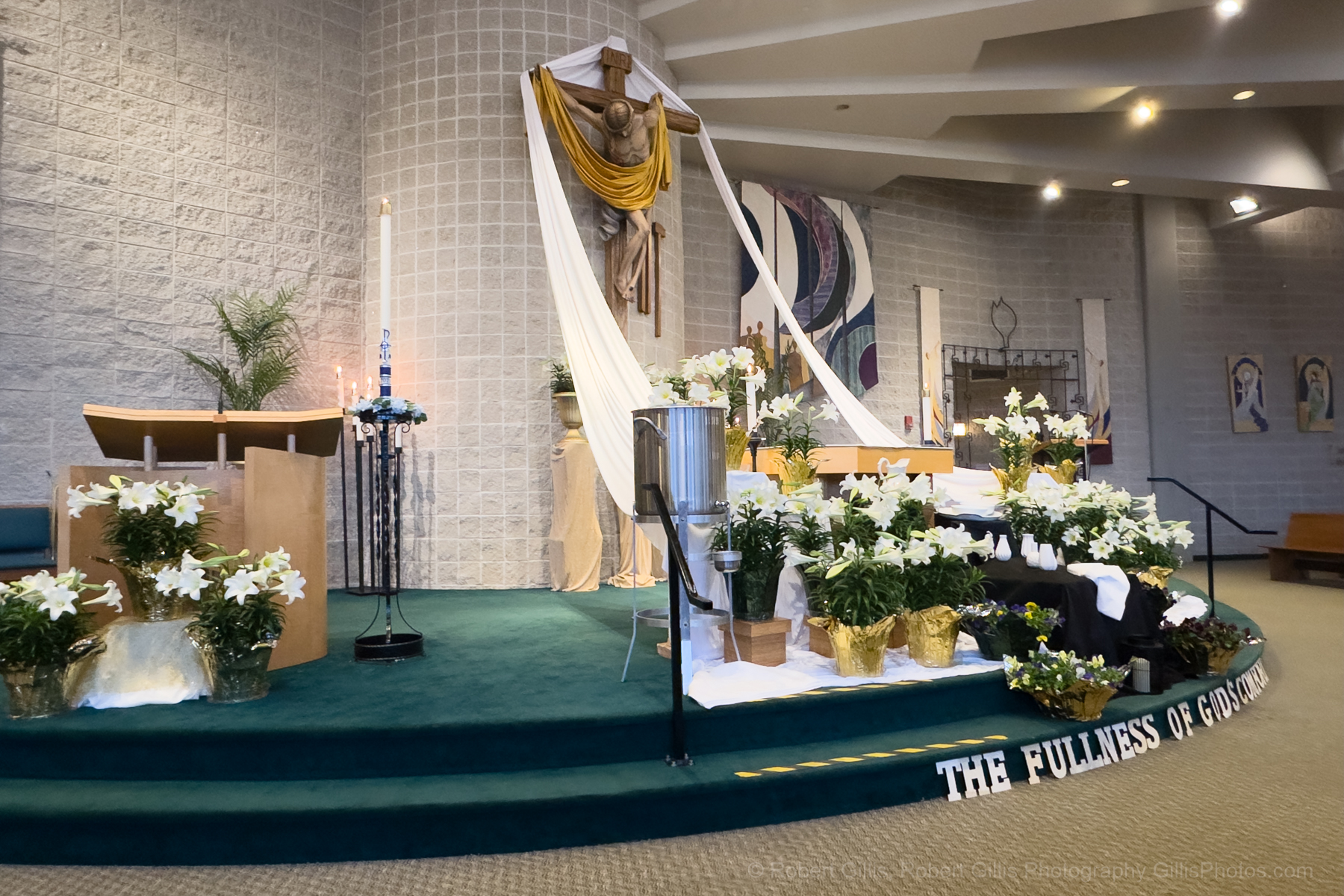 42-Holiday-Church-La-Salette-at-Easter-Sunday 42-Holiday-Church-La-Salette-at-Easter-Sunday