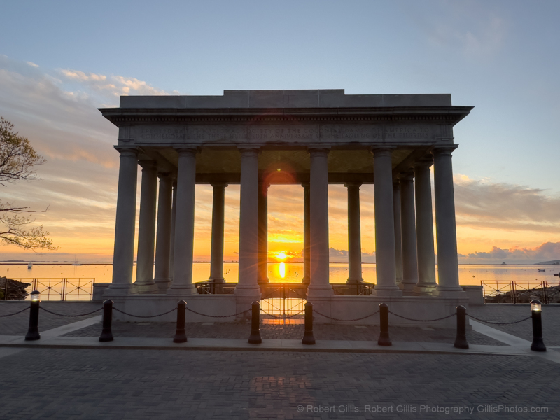 046-Plymouth-Rock-Portico-at-Sunrise