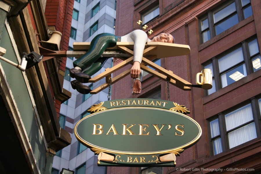 05 Boston Other - Bakeys Restaurant Sign