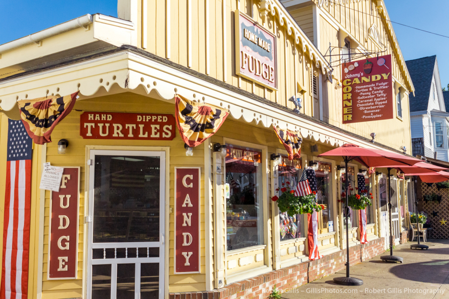 17-Maine-York-Johnnys-Candy-Corner