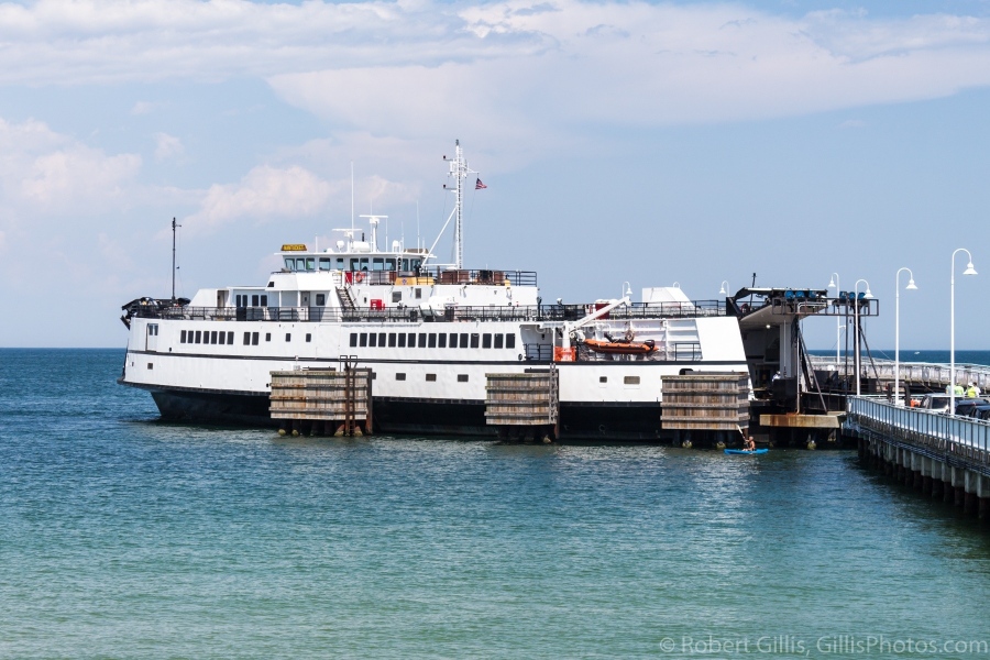 30-Marthas-Vineyard-Oak-Bluffs-Ferry